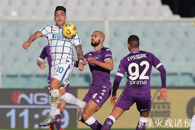 佛罗伦萨队史第三次意甲遭遇15轮不胜，仅6平9负