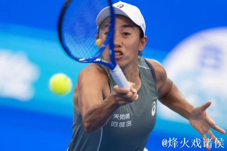 武汉网球公开赛：张帅以2-1战胜纳瓦罗 成功挺进次轮